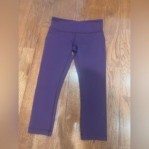 Lululemon leggings size 6